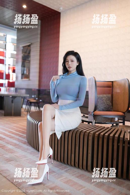 秀人网 - 草莓zz的新厨娘套图，给你的厨房添加点小情调，不收费哦！