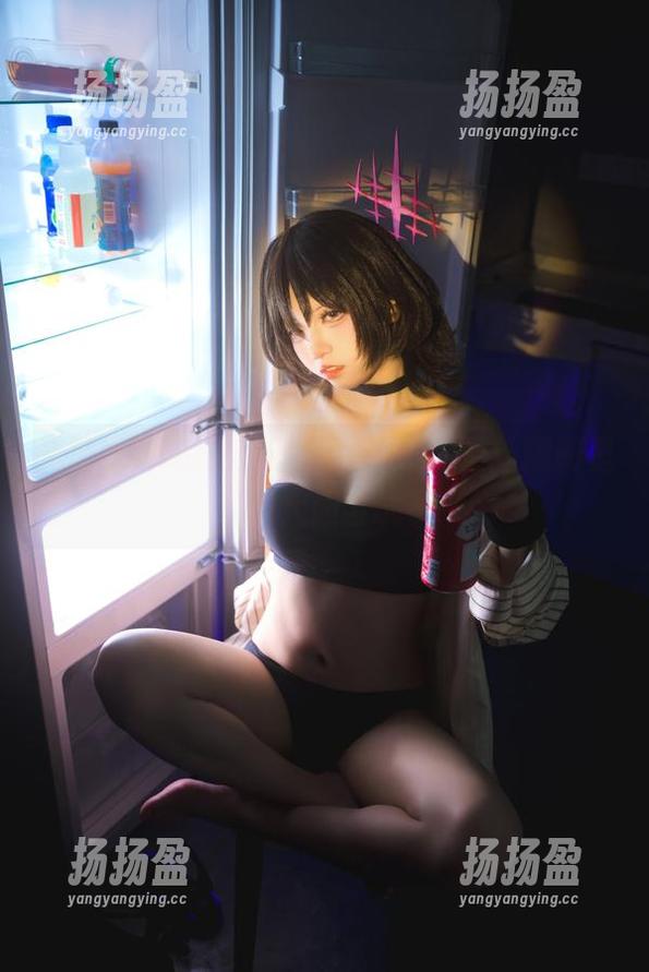 死库水大揭秘，纸悦Etsu_ko最新图册里的大胆尝试