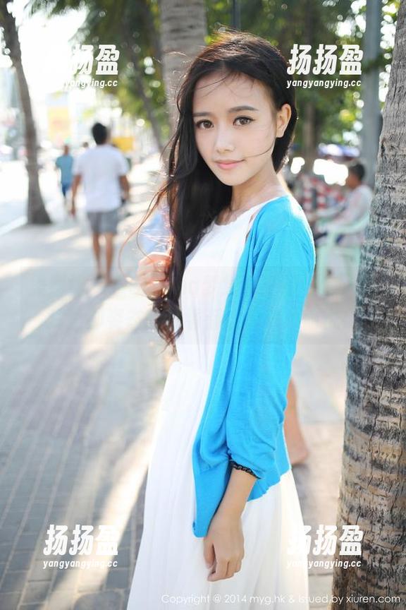 美媛馆 - 看Carina梦绮女王的全套，图片里那姿态随便看都让人身心愉悦！