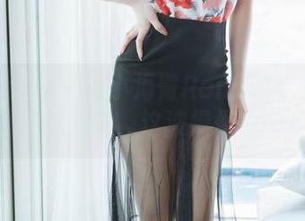 花漾show - 被小海臀Rena的学妹写真精选撩到了，这波操作666！