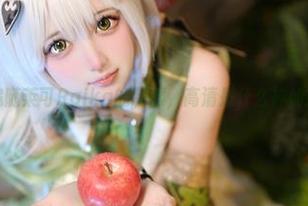 在线追随莱可Raika的制服，高清是什么神仙操作？