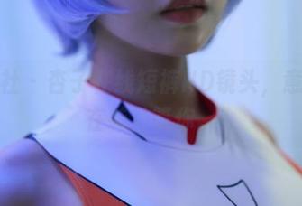 蜜桃社 - 杏子在线短裤HD镜头，意外总在转角等你。