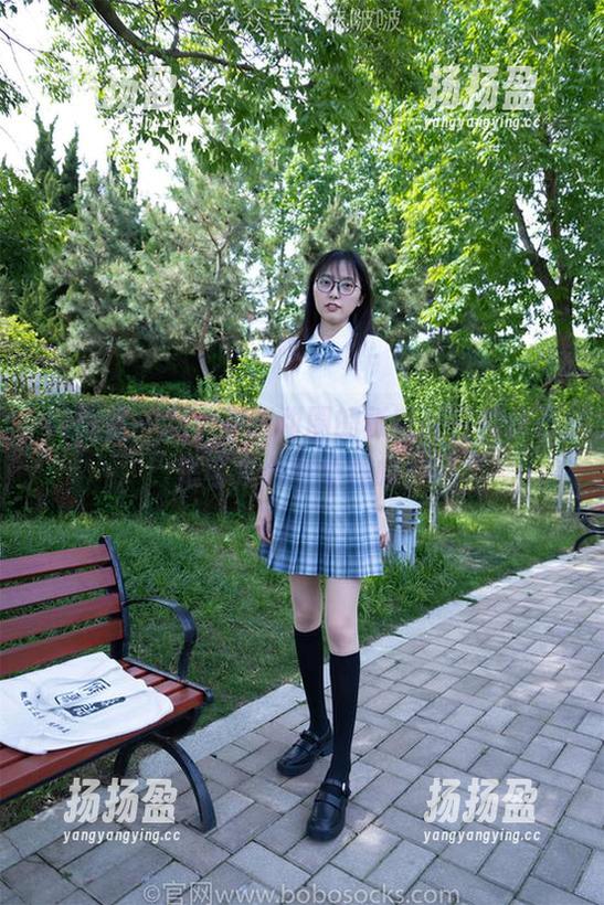 袜啵啵 - 别小看甜甜圈的板鞋，它的作品集可是个资源库哦！