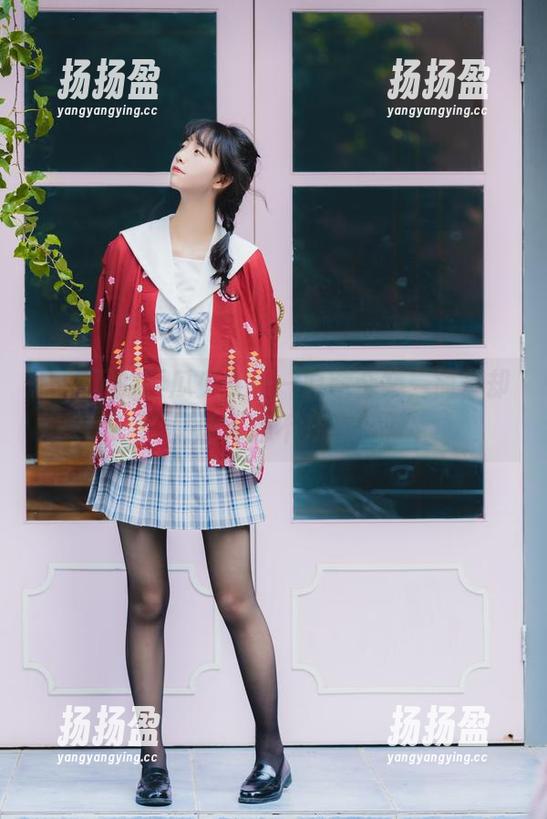 西瓜少女 白裙下的西瓜少女——原图合集,简单却又让人挪不开眼!
