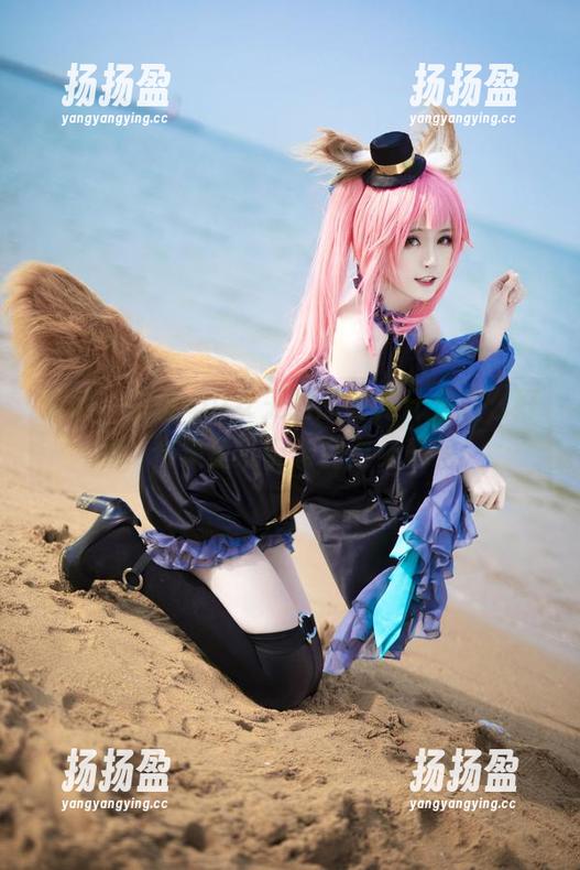 金鱼yui 别问,金鱼yui女王的原图为什么这么好看,合集里还能学到姿势秘籍!