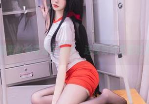 雪晴嘟嘟的神奇瑜伽cos，这姿势怕是要逆天了？